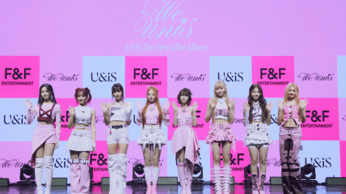 UNIS bei ihrem Debüt-Showcase im März 2024. Bild: K-POPIT 케이팝잇