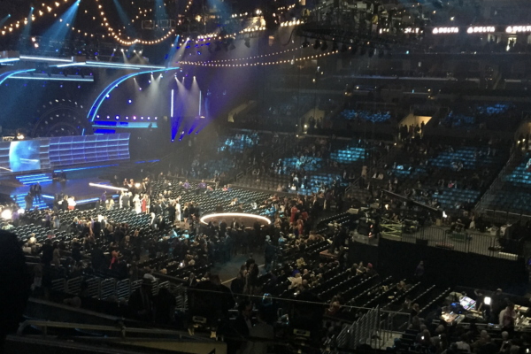 Die Recording Academy hält an der neuen Kategorie „Best Asian Pop Music Performance“ für die Grammy Awards 2027 fest.